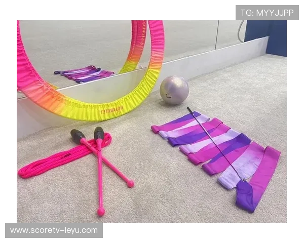 艺术体操器械项目全解析:力量与美感并存