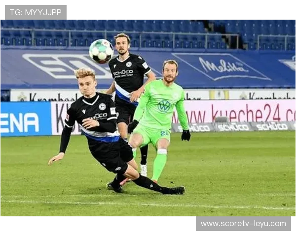 狼堡控球优势显著，主场迎战强势出击